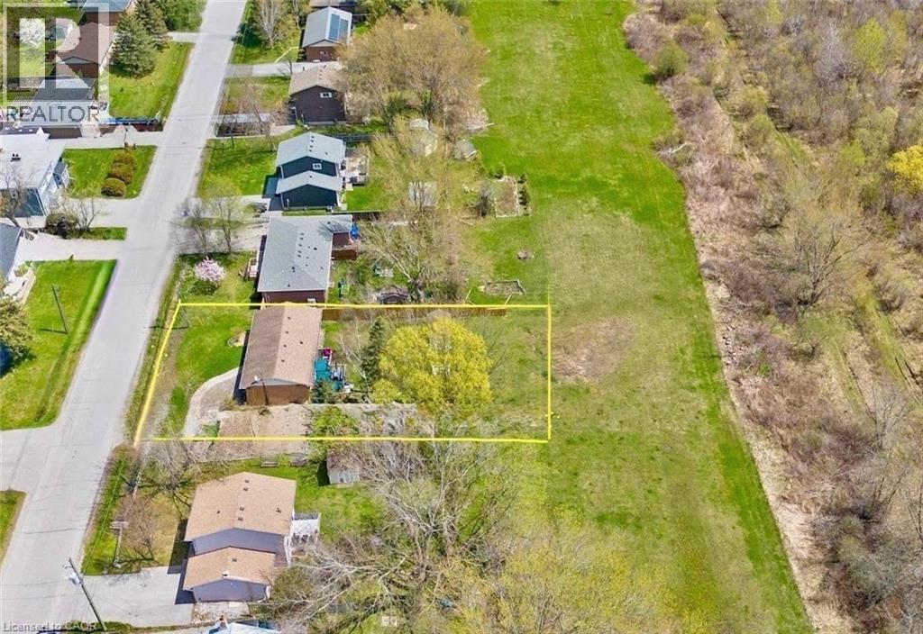 365 ADELINE Drive - 32