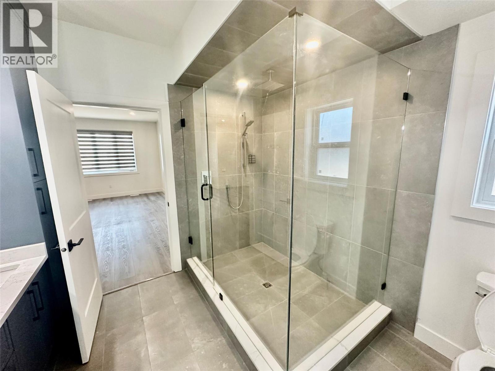 18 830 Westview Way, West Kelowna