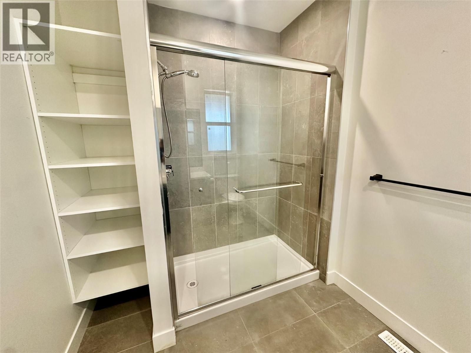 18 830 Westview Way, West Kelowna