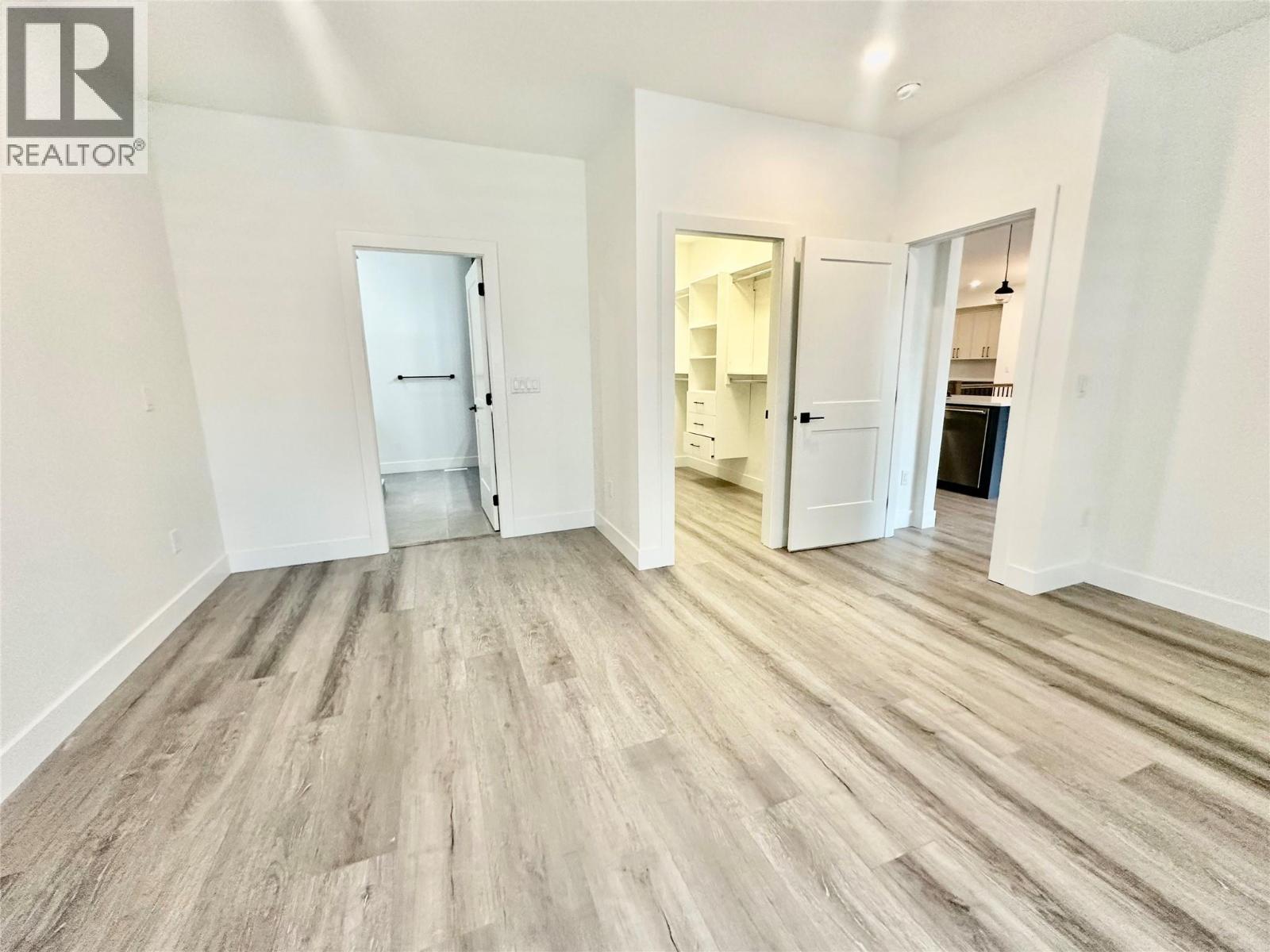 18 830 Westview Way, West Kelowna