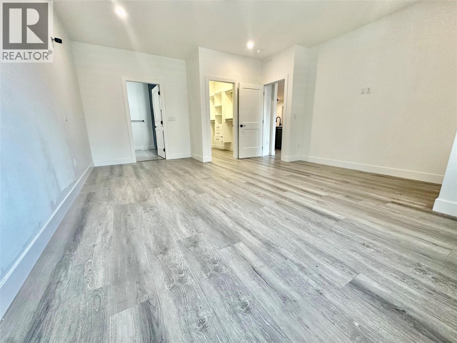 18 830 Westview Way, West Kelowna