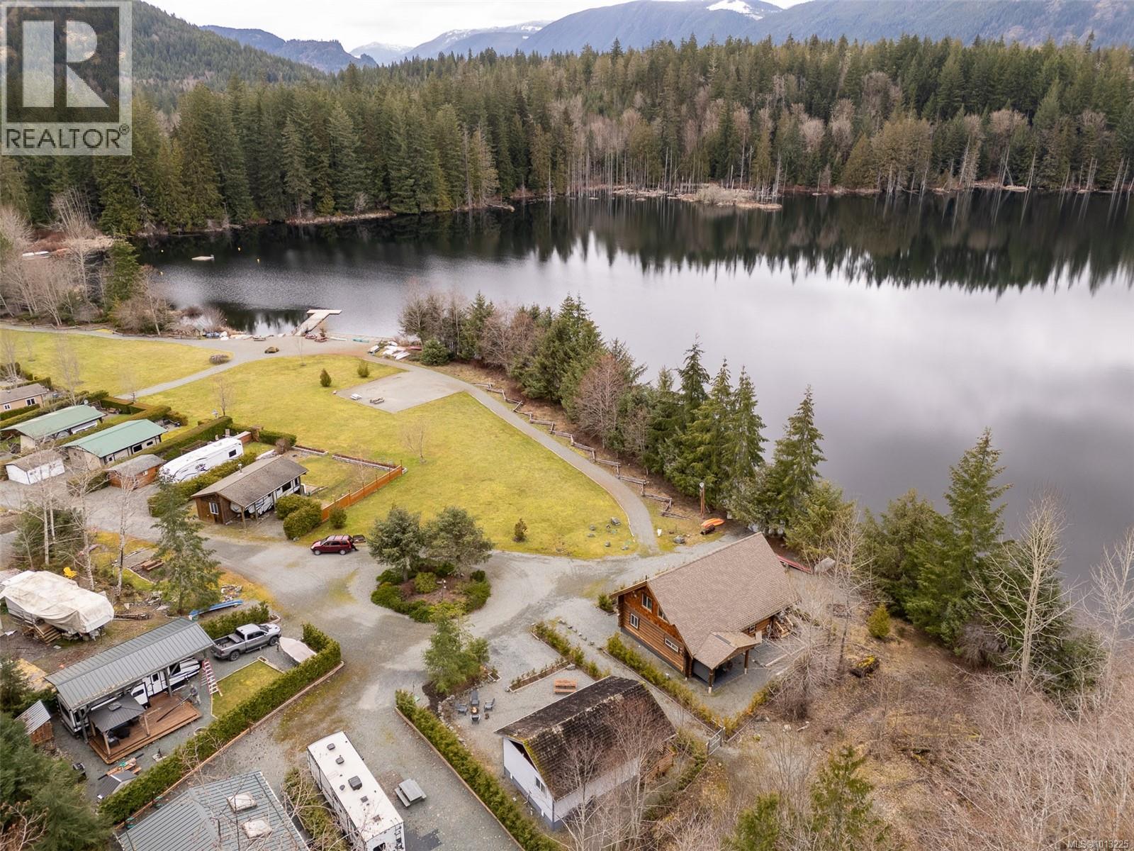 6 8631 South Shore Rd, Lake Cowichan