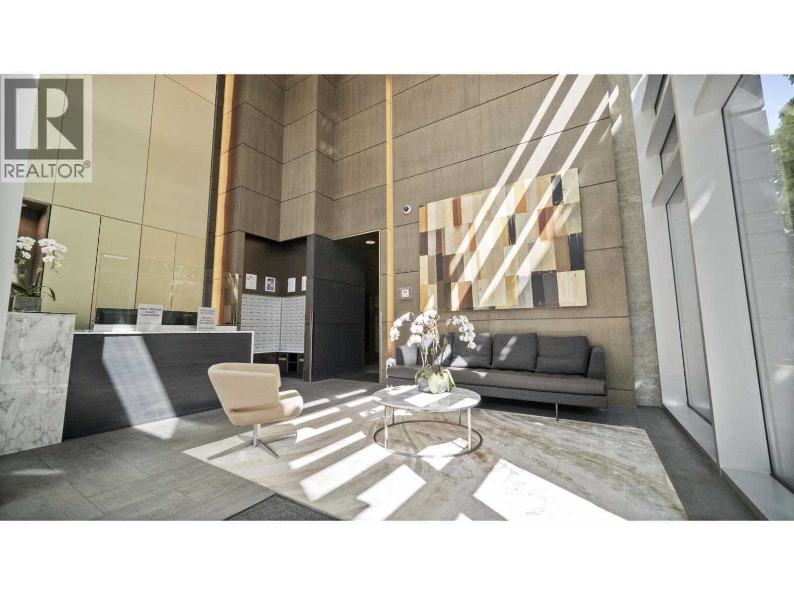 206 1477 W PENDER STREET, Vancouver