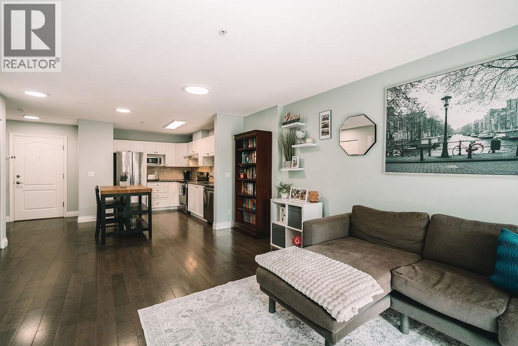 204 22230 NORTH AVENUE, Maple Ridge