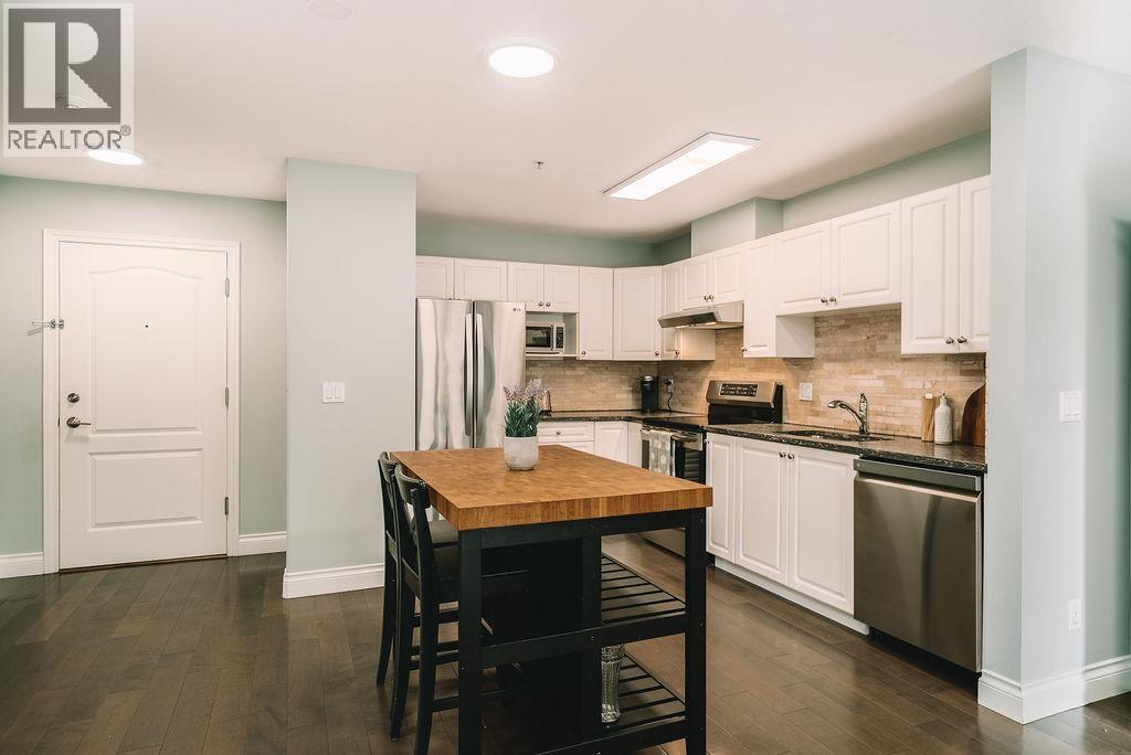 204 22230 NORTH AVENUE, Maple Ridge