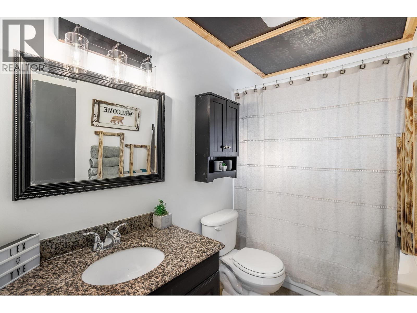  10769 Sherman Drive, Lake Country