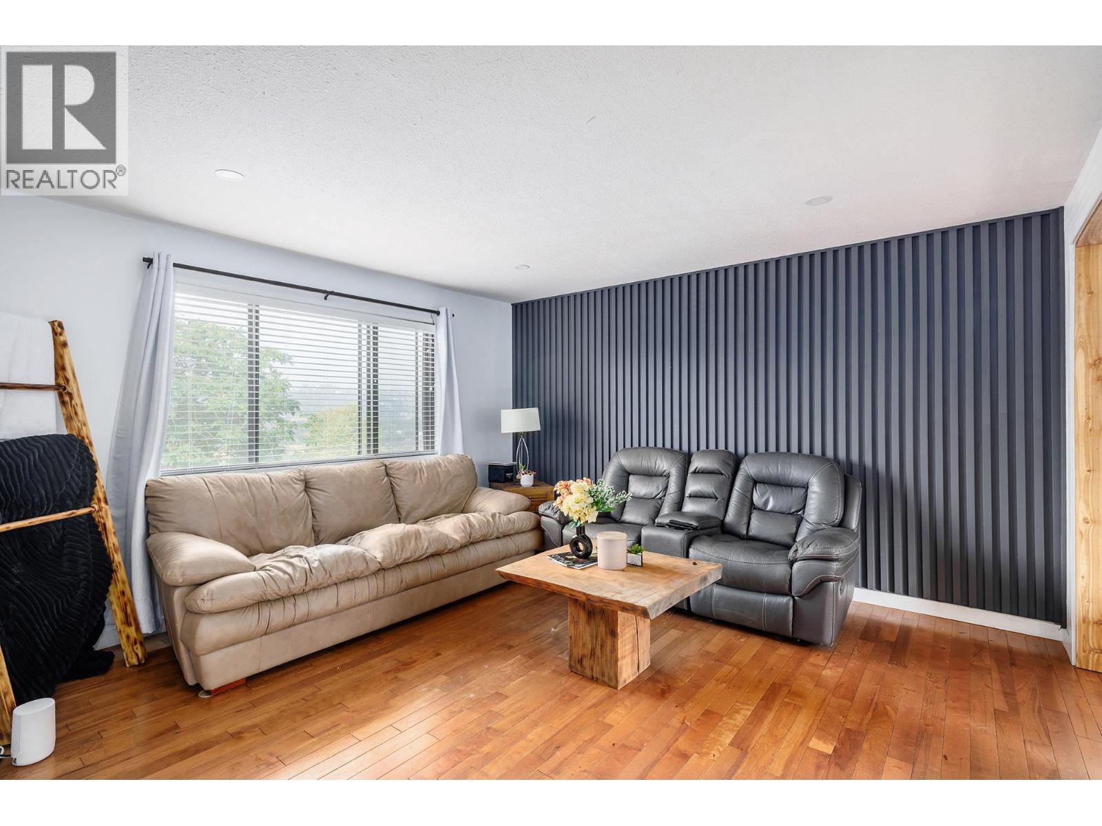  10769 Sherman Drive, Lake Country
