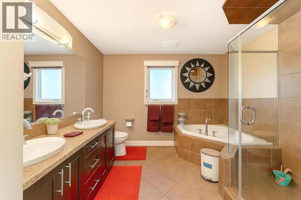 Single Family House for Sale in  Varsity Estates Court NW Varsity Calgary 