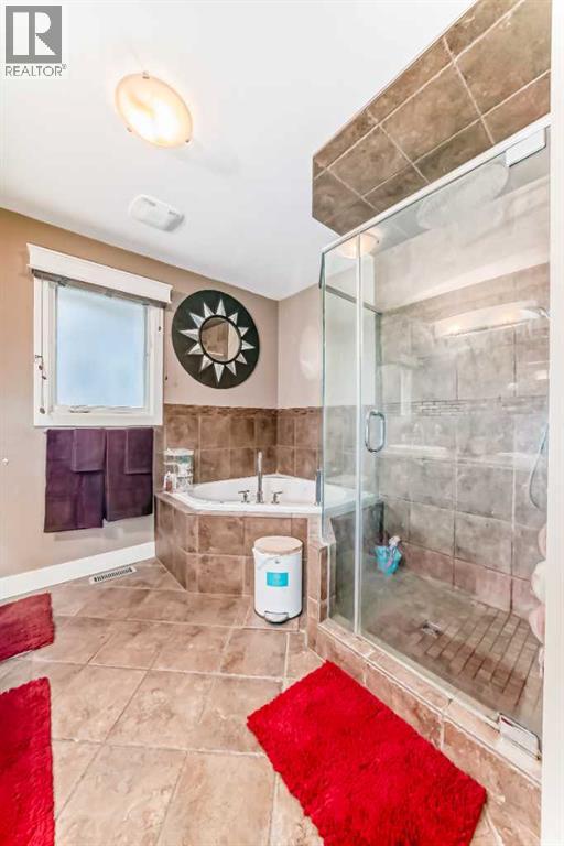 Single Family House for Sale in  Varsity Estates Court NW Varsity Calgary 