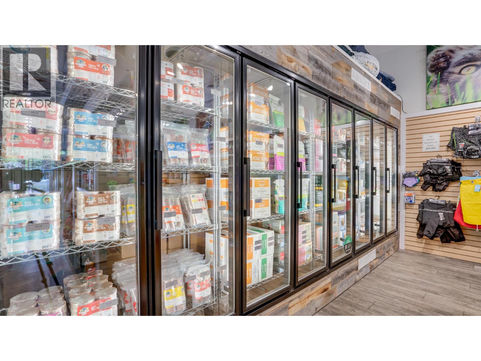 136 1876 Cooper Road, Kelowna