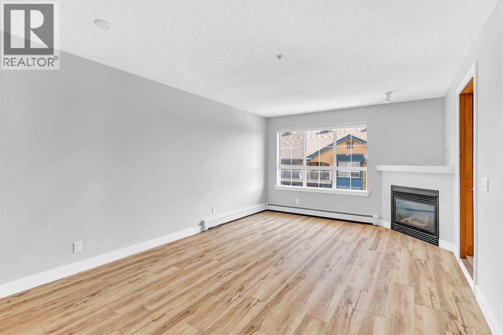 Single Family House for Sale in   Richard Court SW Lincoln Park Calgary 
