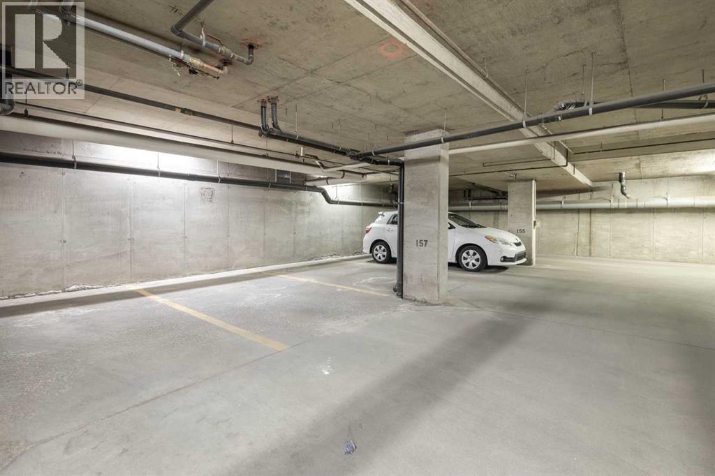 Single Family House for Sale in   Richard Court SW Lincoln Park Calgary 