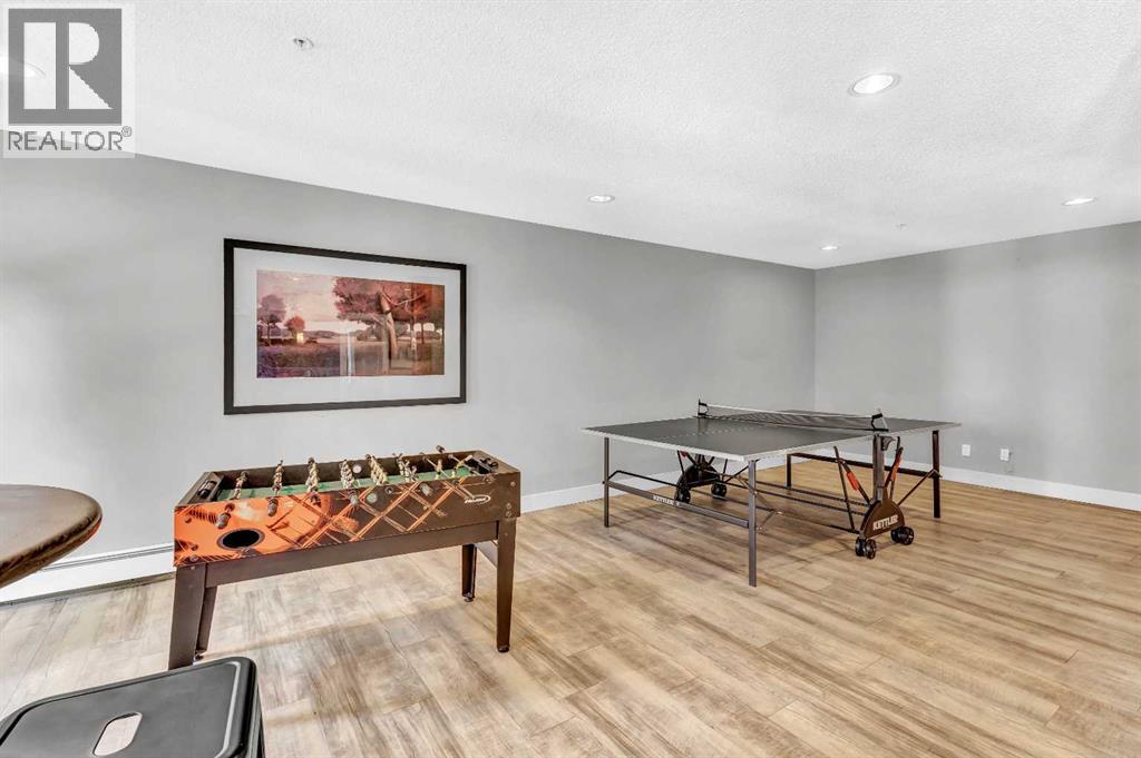 Single Family House for Sale in   Richard Court SW Lincoln Park Calgary 