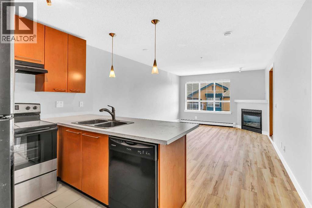 Single Family House for Sale in   Richard Court SW Lincoln Park Calgary 