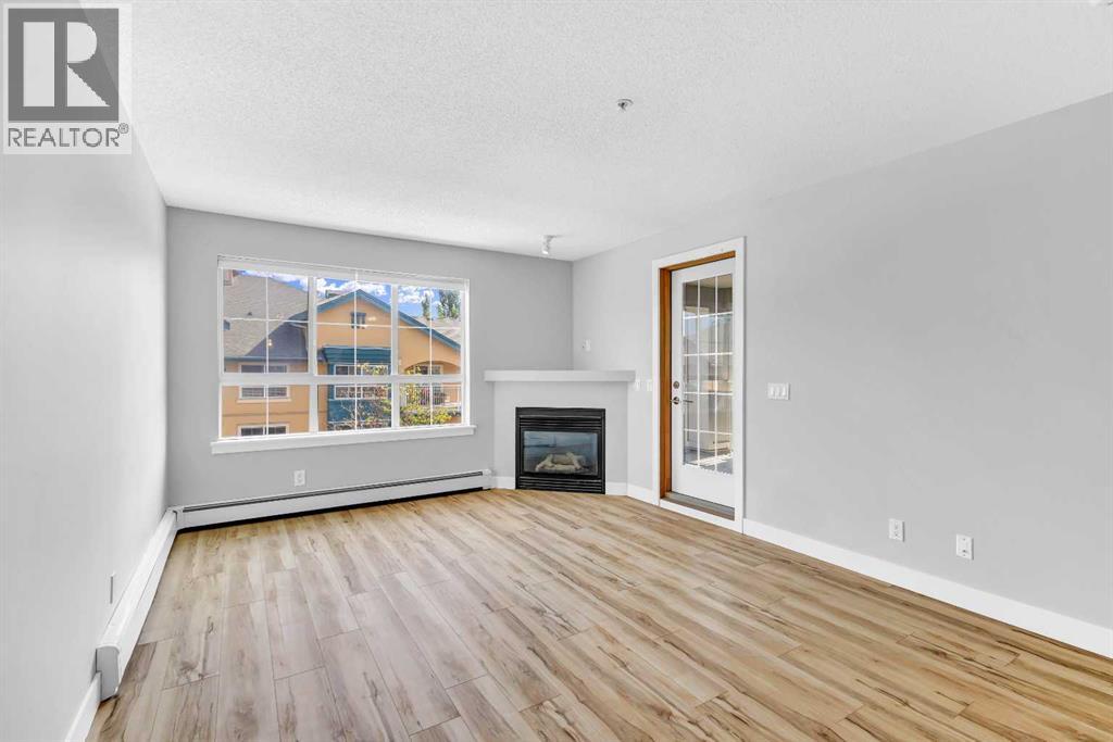 Single Family House for Sale in   Richard Court SW Lincoln Park Calgary 