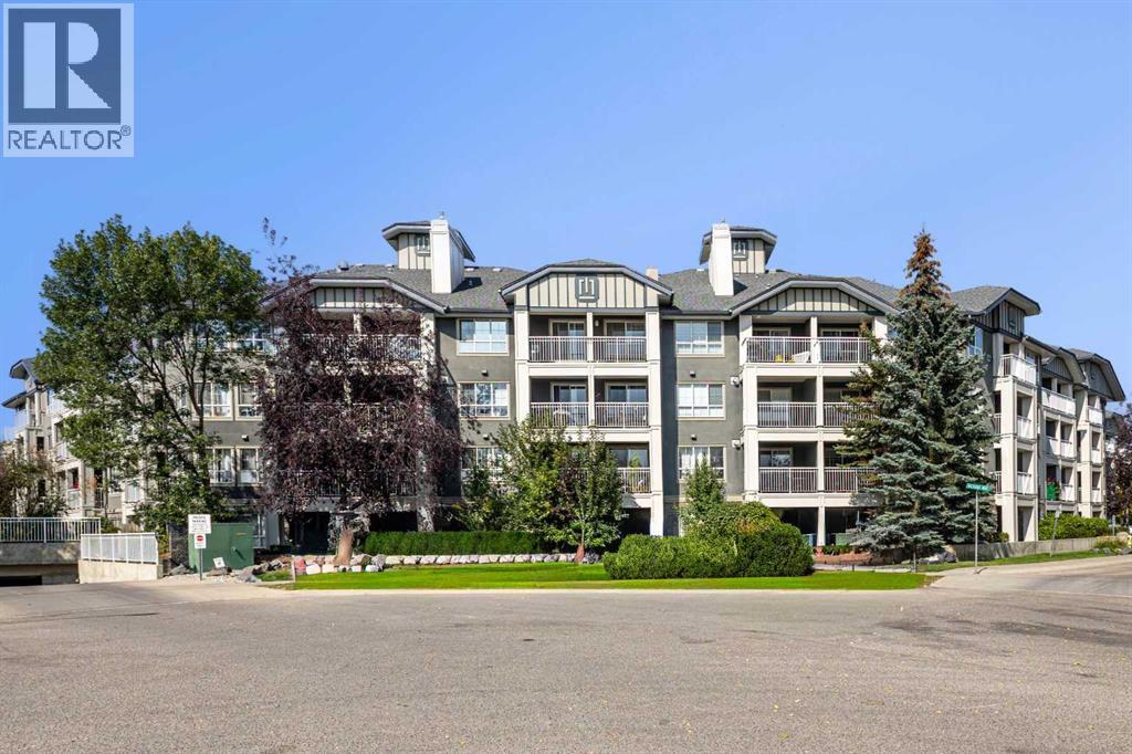 Single Family House for Sale in   Richard Court SW Lincoln Park Calgary 