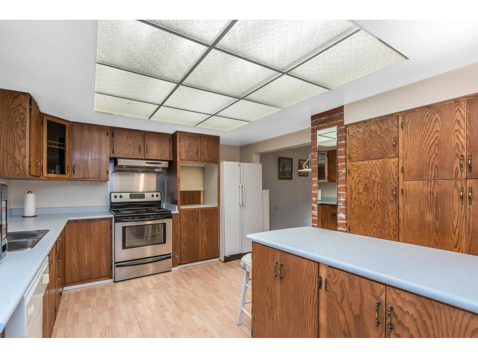 8535 192 STREET, Surrey