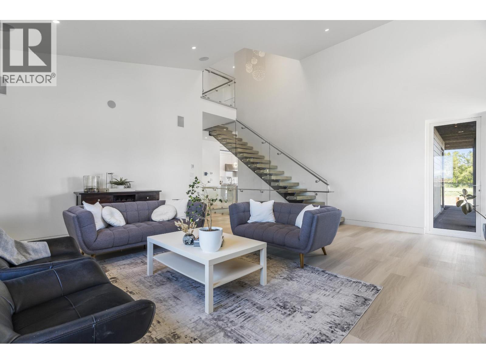 4259 RIVER Road West, Delta
