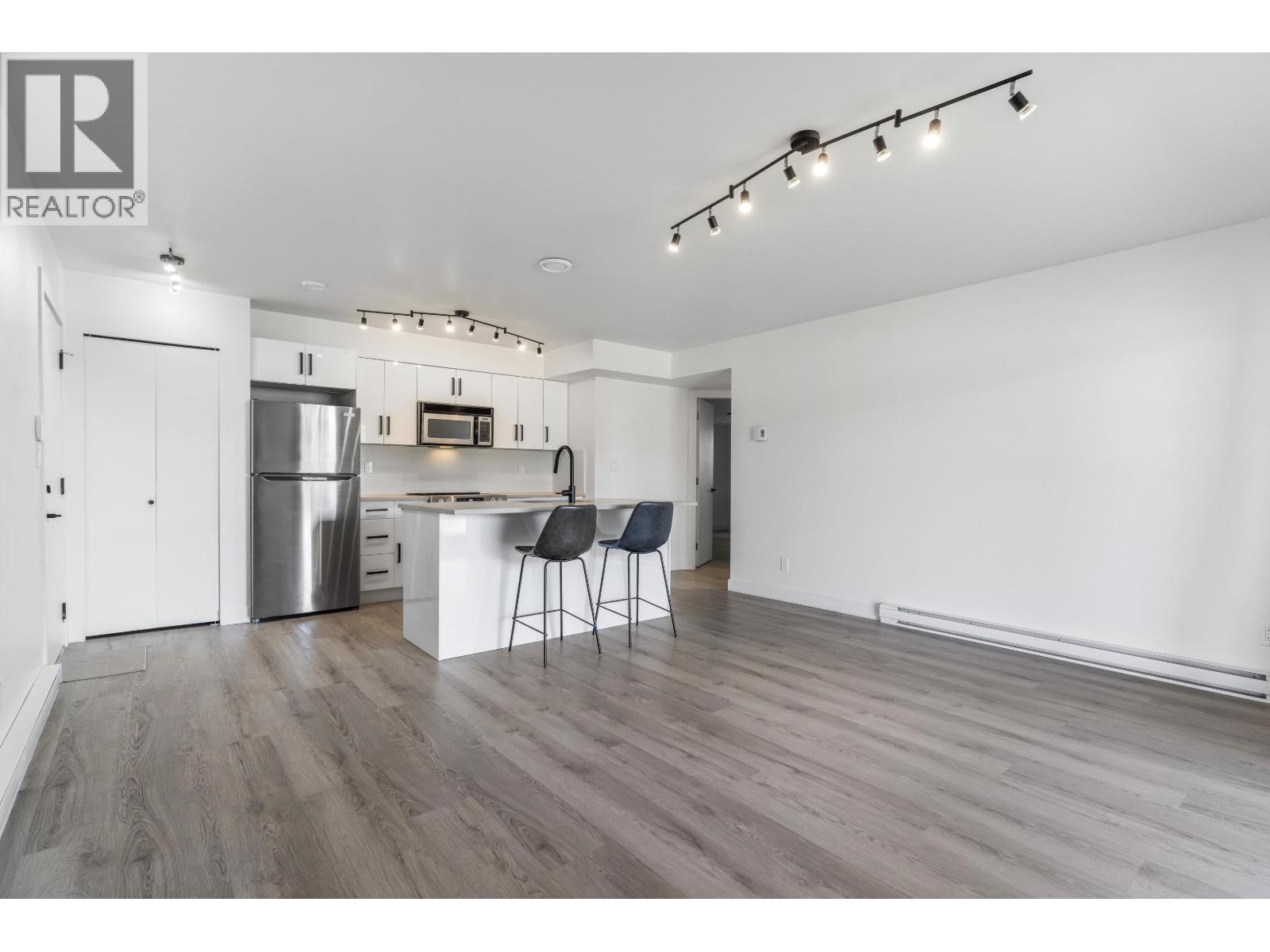 4259 RIVER Road West, Delta