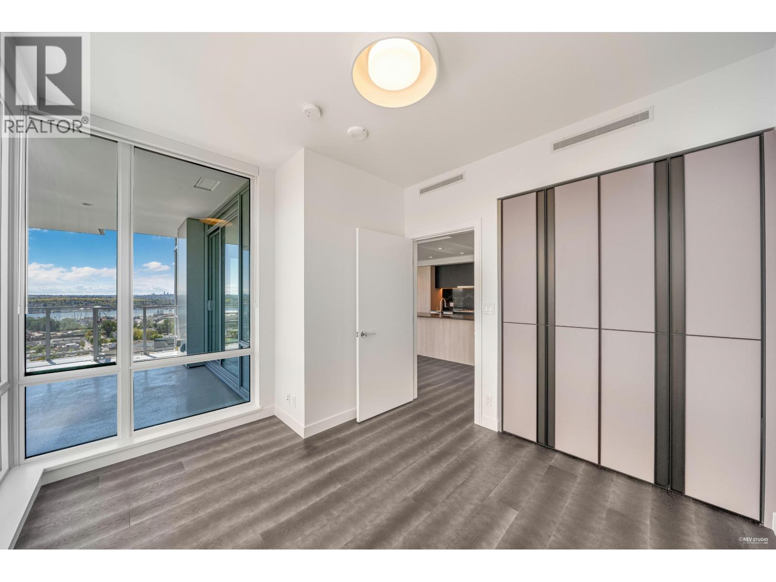2604 1500 FERN STREET, North Vancouver