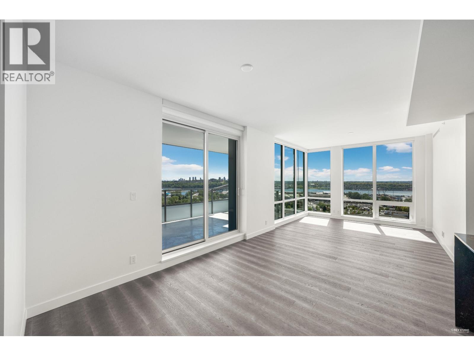 2604 1500 FERN STREET, North Vancouver