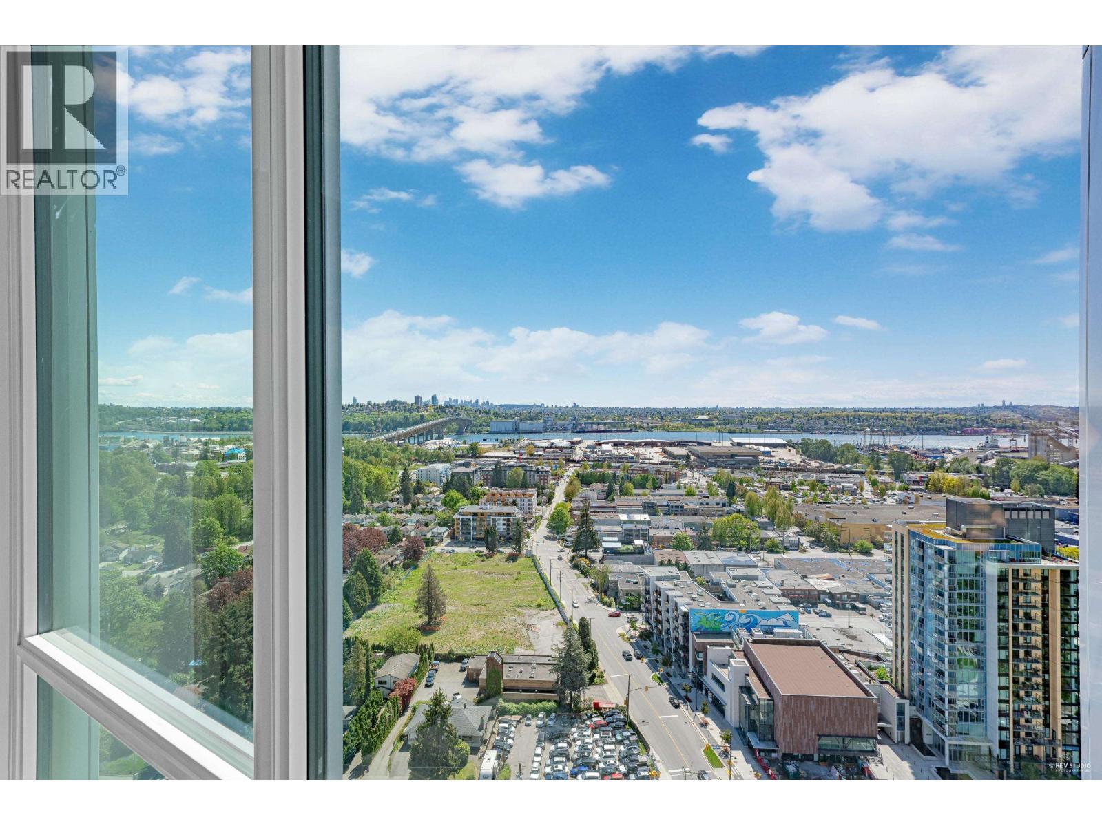 2604 1500 FERN STREET, North Vancouver
