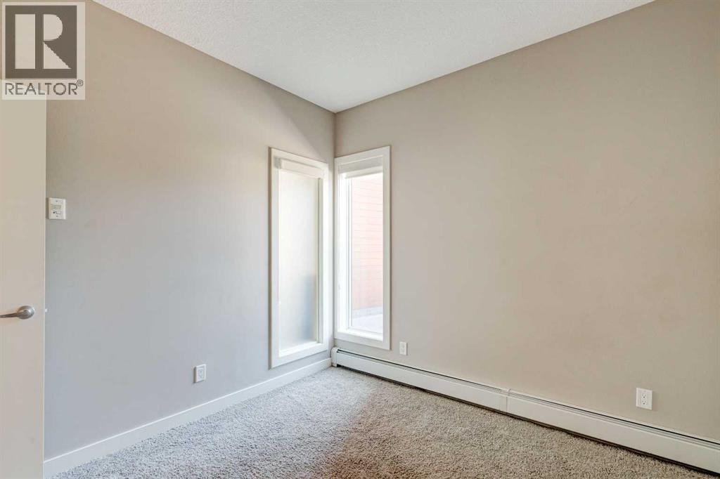 Single Family House for Sale in    Avenue SW Parkhill Calgary 