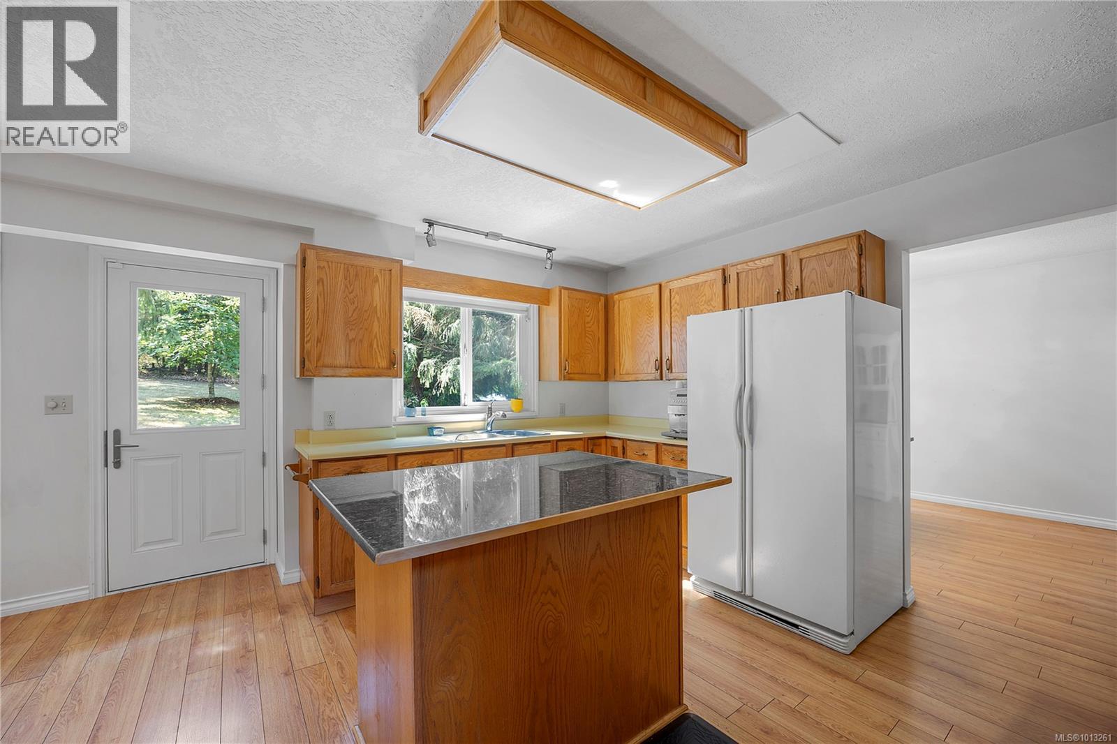 1312 McKenzie Dr, Duncan