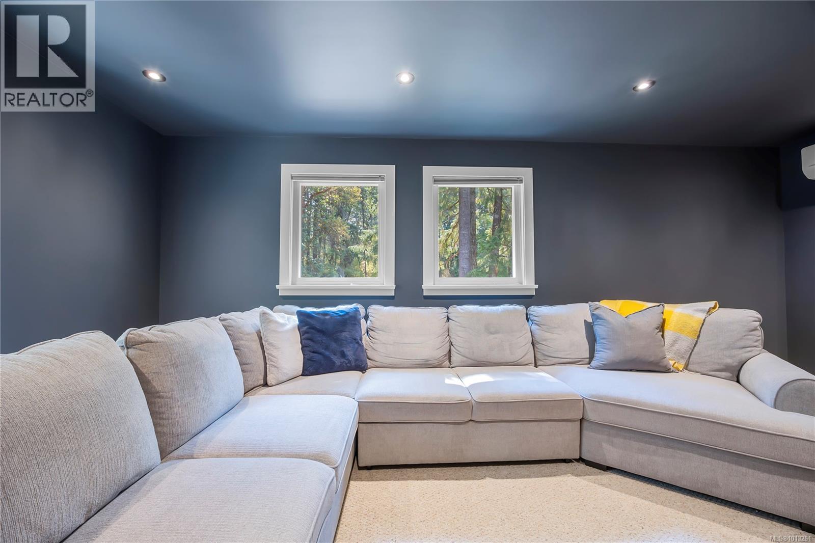 1312 McKenzie Dr, Duncan