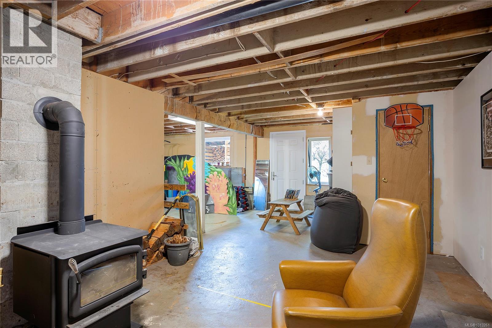 1312 McKenzie Dr, Duncan