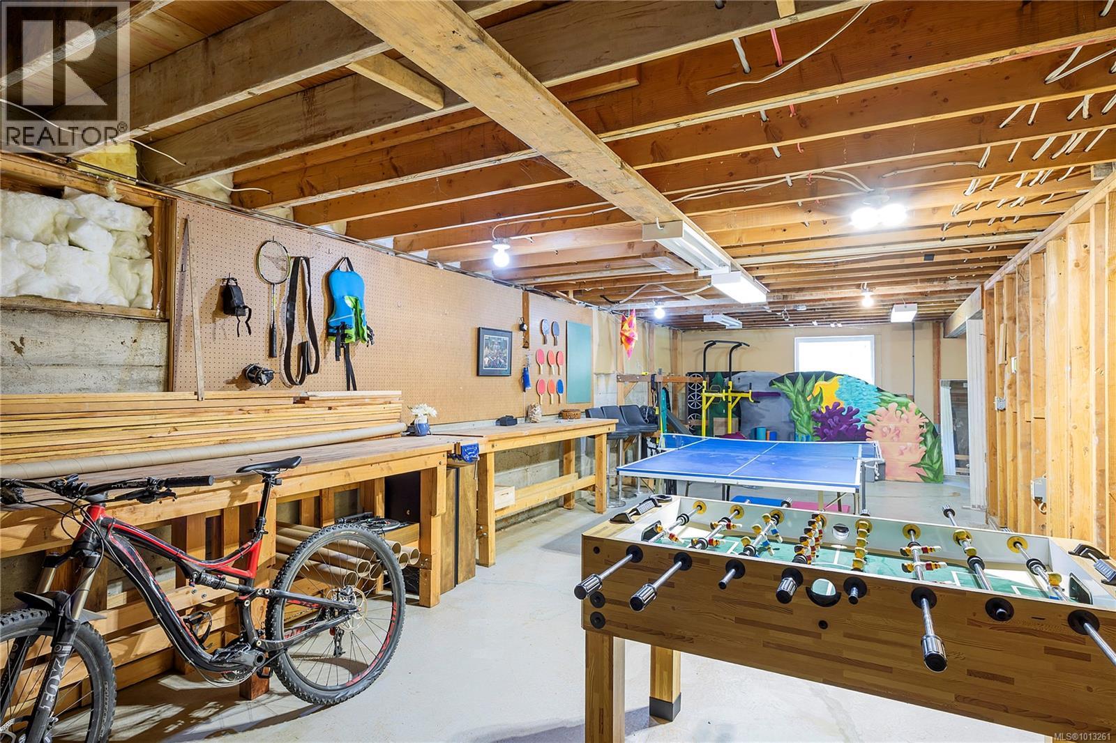 1312 McKenzie Dr, Duncan