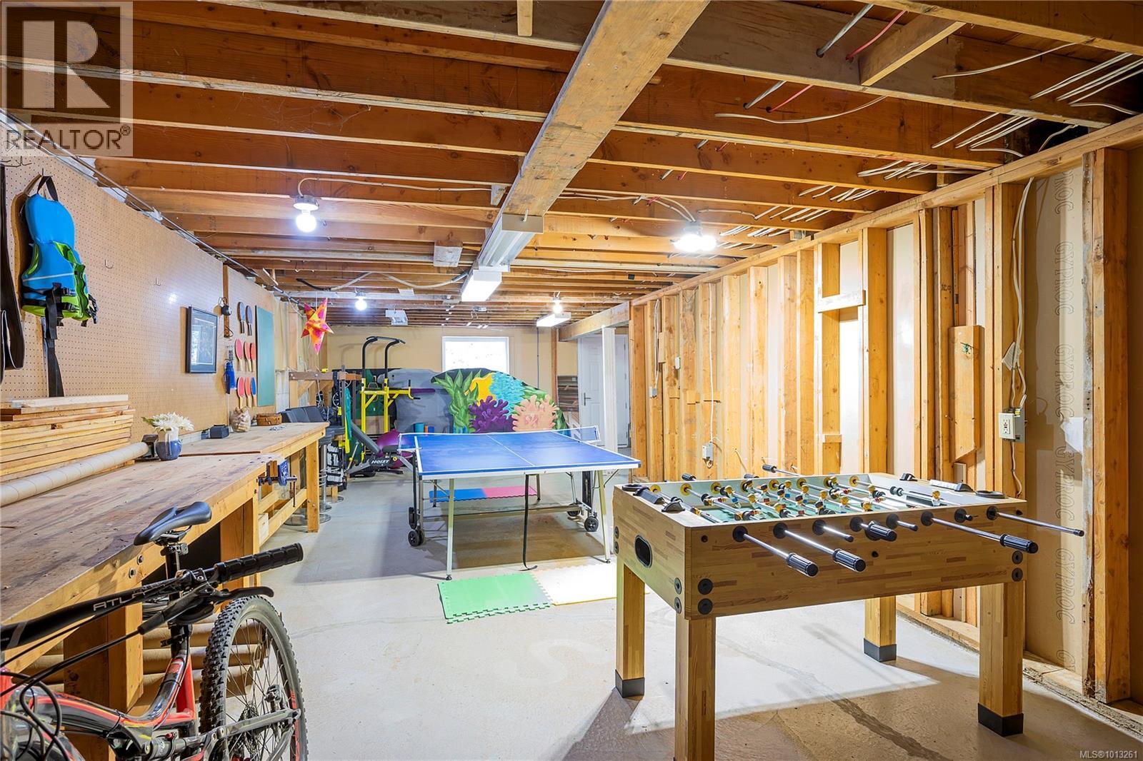 1312 McKenzie Dr, Duncan