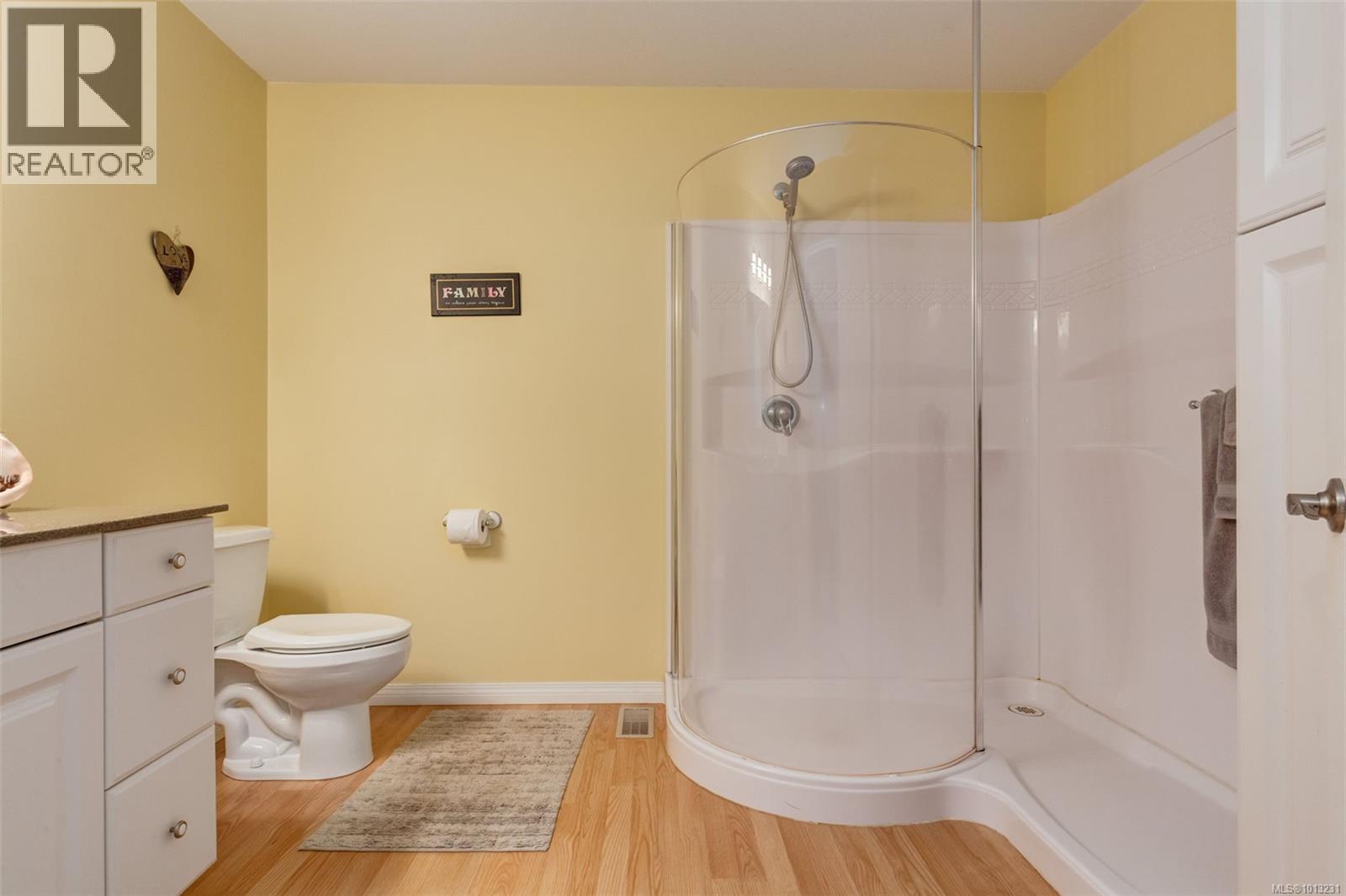 1356 Meadowood Way, Qualicum Beach