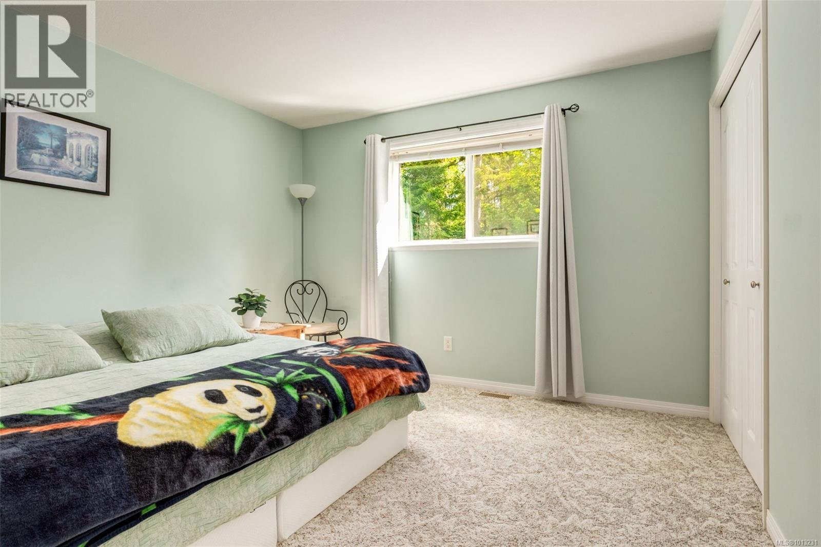 1356 Meadowood Way, Qualicum Beach