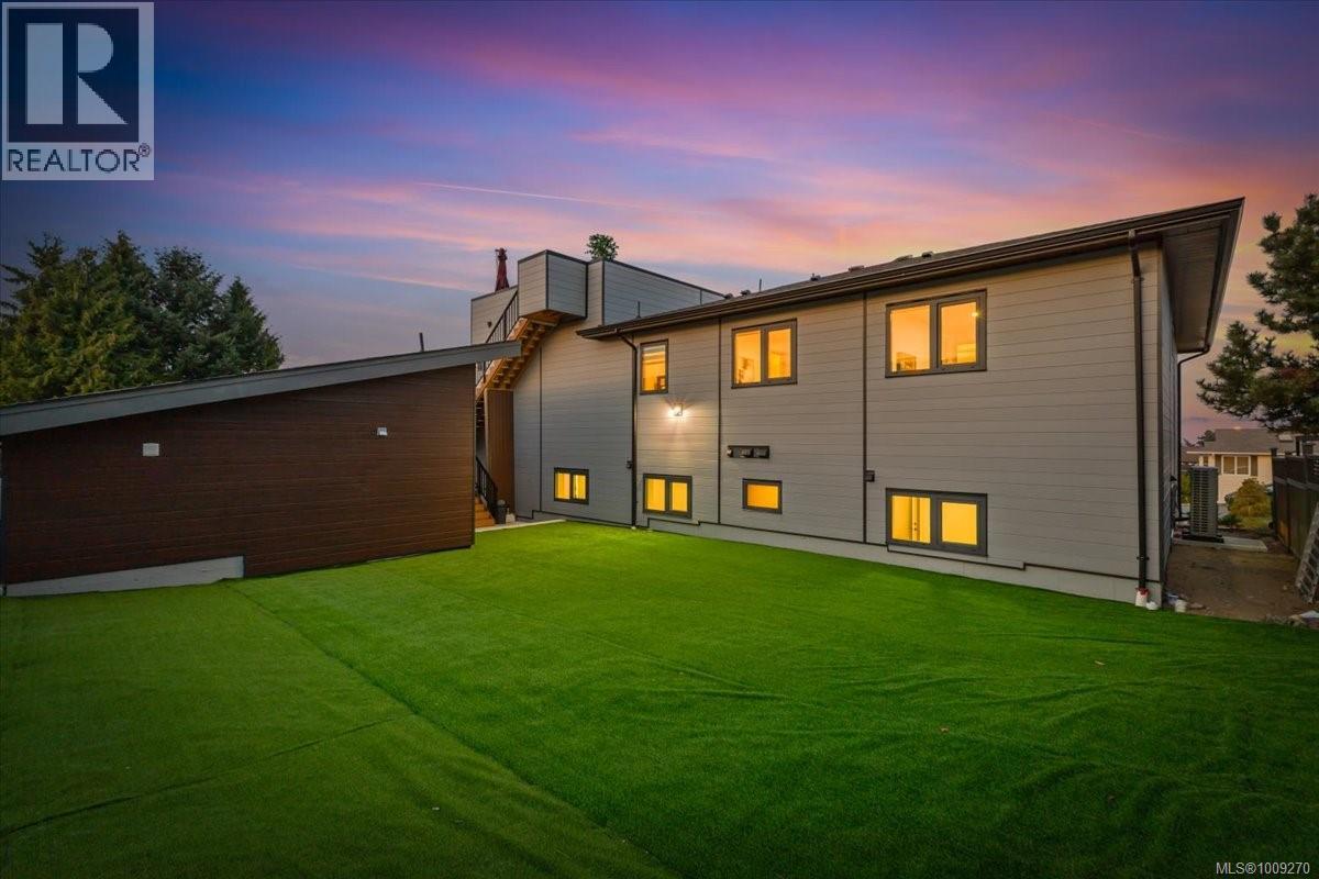 116 Sharon Pl, Nanaimo
