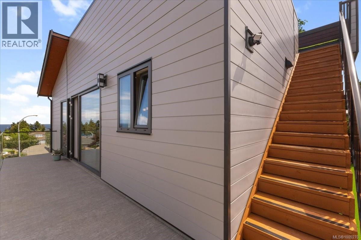 116 Sharon Pl, Nanaimo