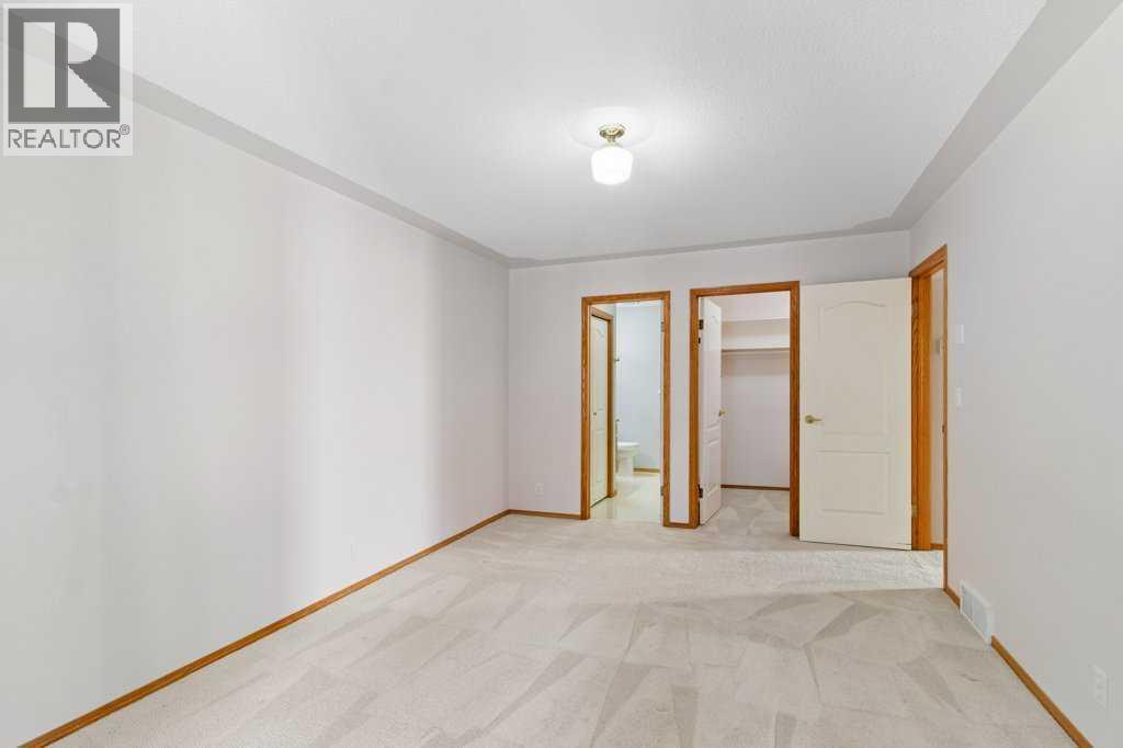 9 Dunn Close, Red Deer