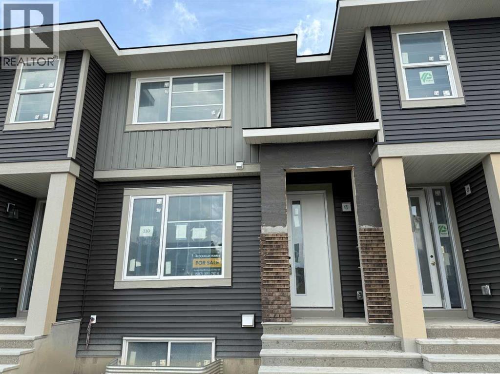 310 Sundown Road, Cochrane