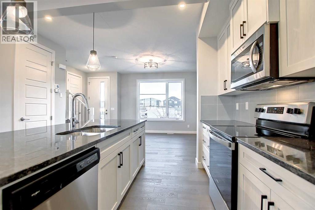310 Sundown Road, Cochrane