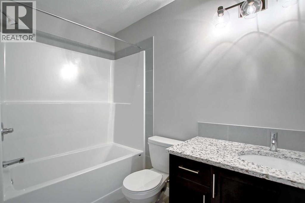 310 Sundown Road, Cochrane