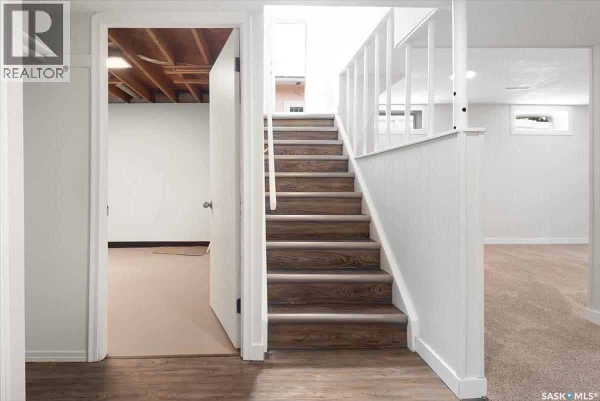 Single Family House Bungalow for Sale in  Mckinley AVENUE Regina 