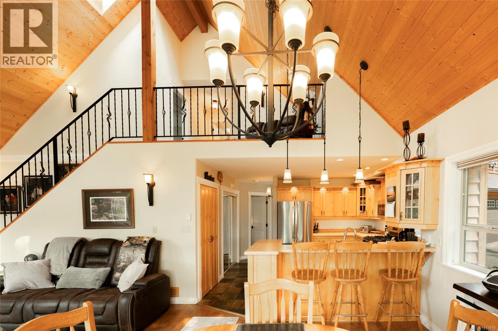 1751 Martini Way, Qualicum Beach