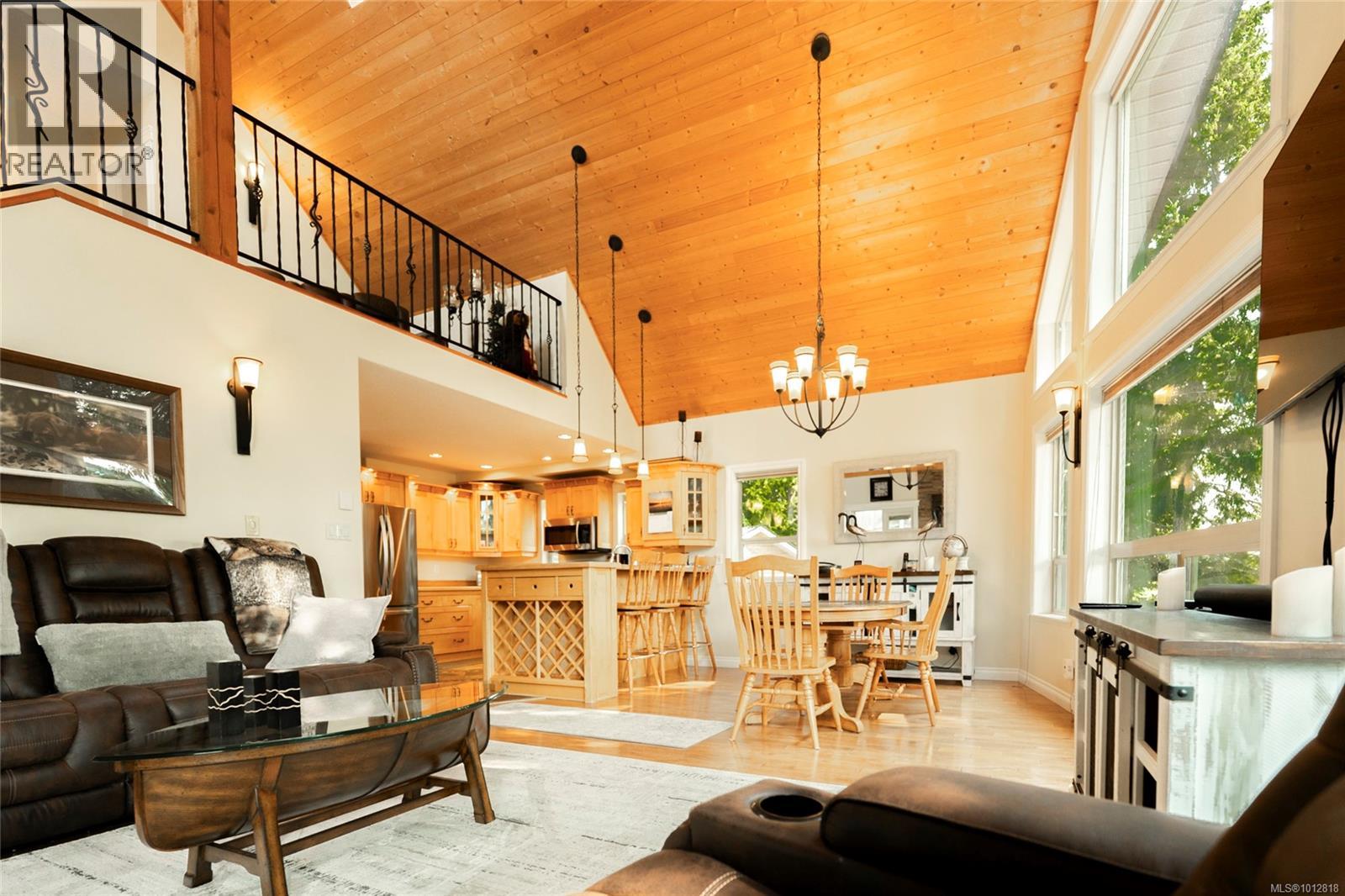 1751 Martini Way, Qualicum Beach