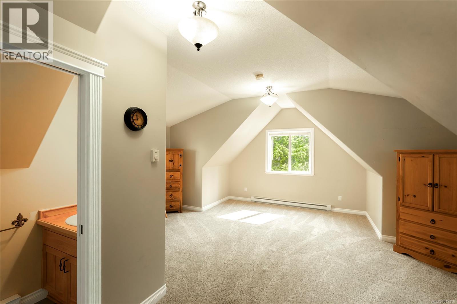 1751 Martini Way, Qualicum Beach