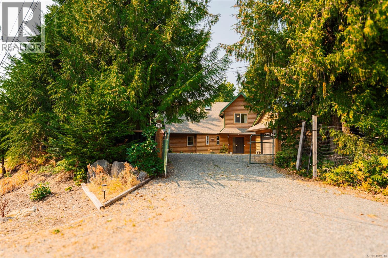 1751 Martini Way, Qualicum Beach