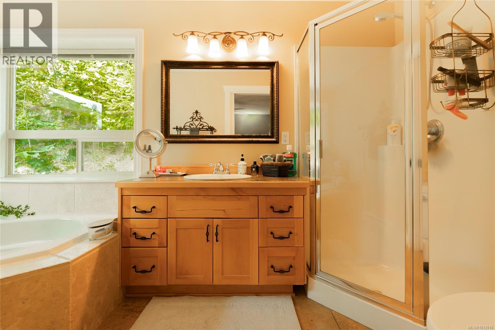 1751 Martini Way, Qualicum Beach