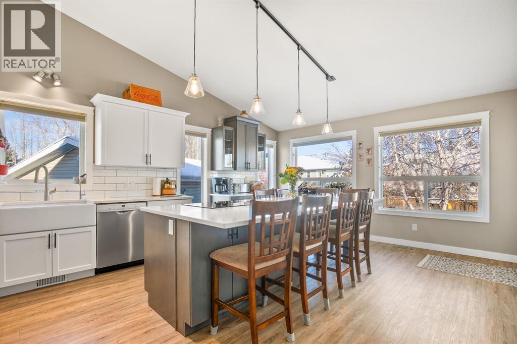 12 Ammeter Close, Red Deer