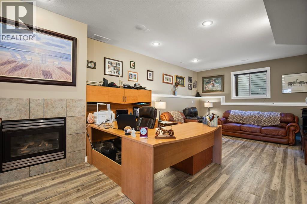 12 Ammeter Close, Red Deer