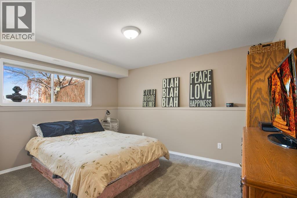 12 Ammeter Close, Red Deer