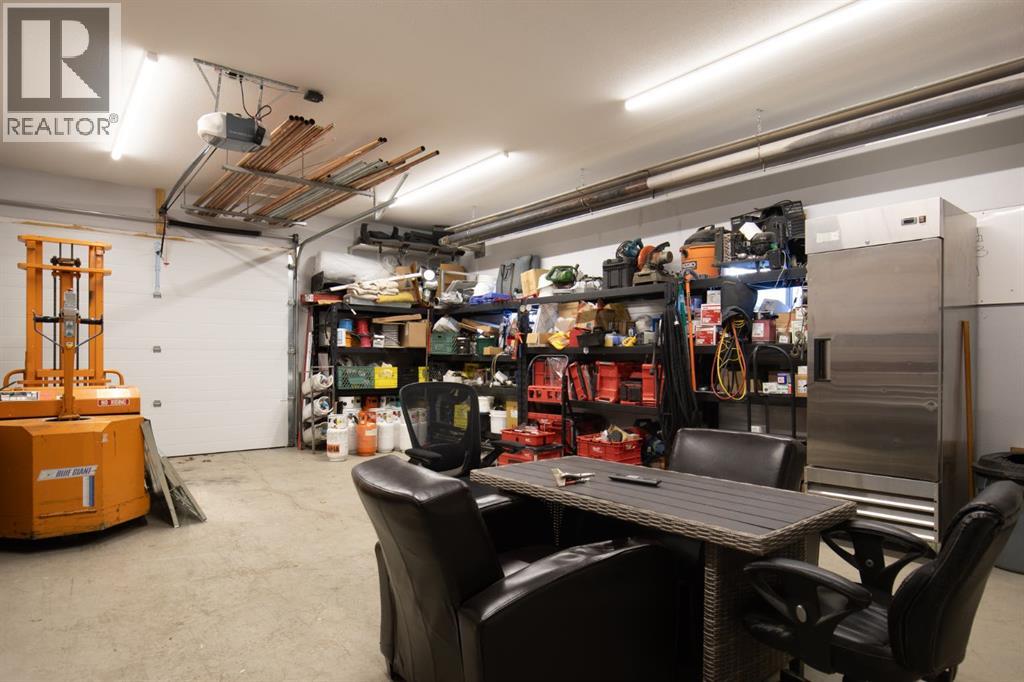 12 Ammeter Close, Red Deer